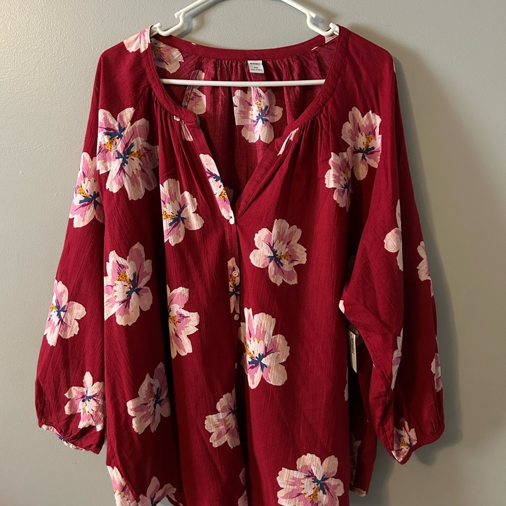 Old Navy Red Buttoned Relaxed Blouse